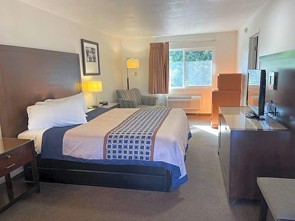 Vino Inn & Suites