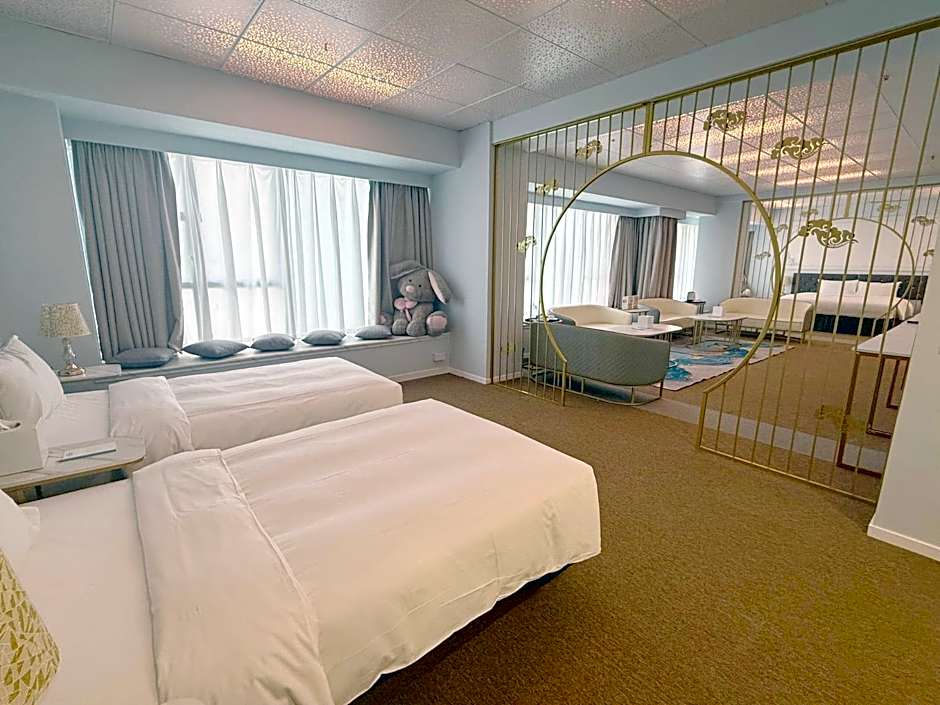 Grand Bay View Hotel & Resort