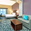 La Quinta Inn & Suites by Wyndham Oklahoma City Yukon