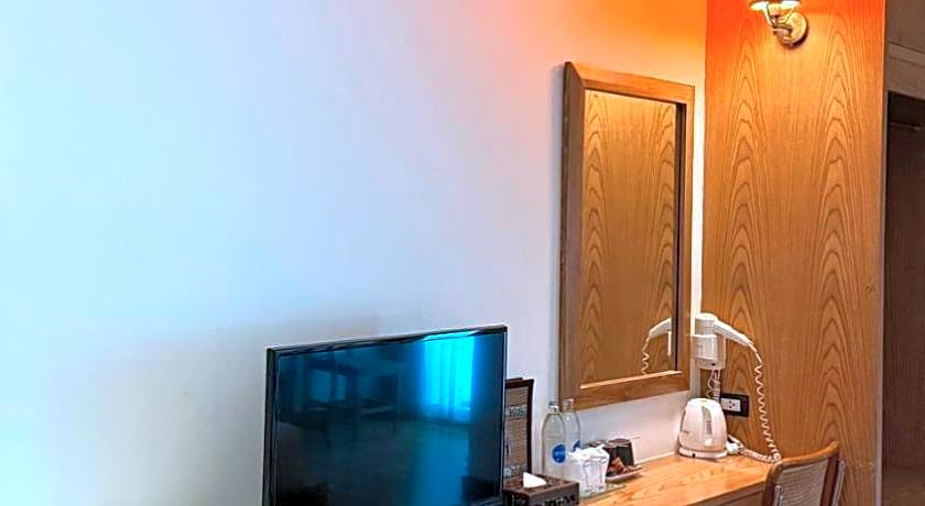 Jing Jit Hotel