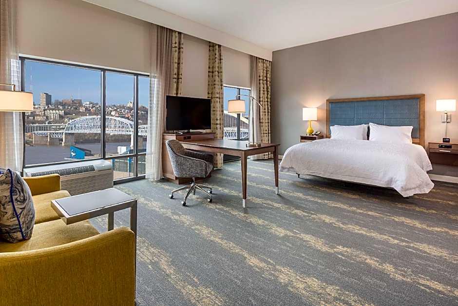 Photo 1 of 5 of Studio 1 King Bed, Hearing/Mobility Accessible, Roll in Shower, City View
