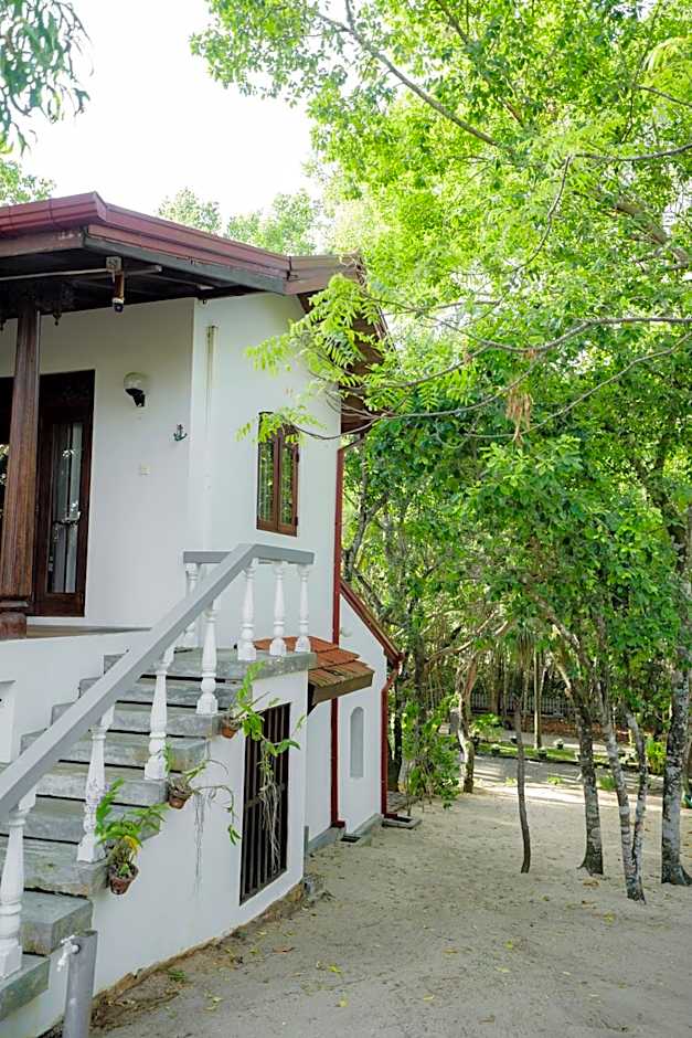 The Waves Beach Chalets