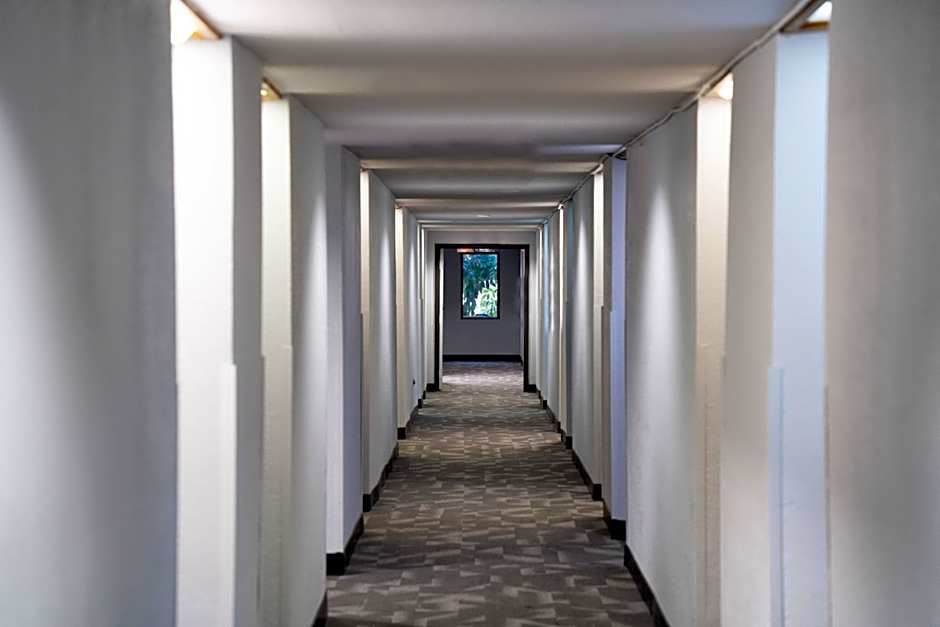 Studio 6 Suites Lawndale, CA South Bay