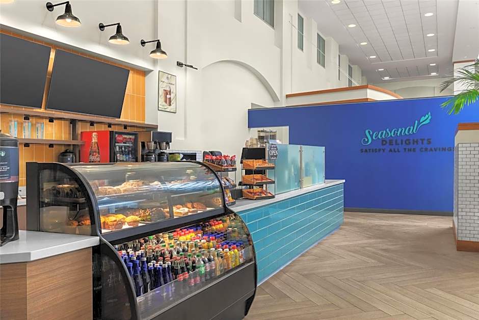 Embassy Suites By Hilton Hotel Boston At Logan Airport