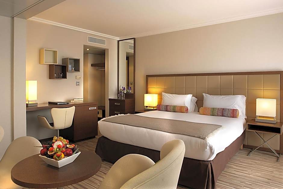 AC Hotel by Marriott Ambassadeur Antibes - Juan les Pins