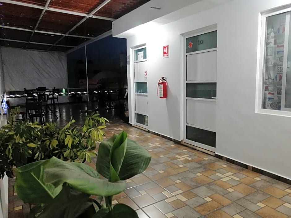 Hostal Maple