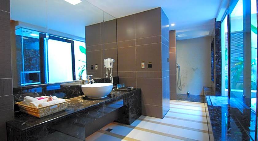 Yes Motel City Resort Paradise