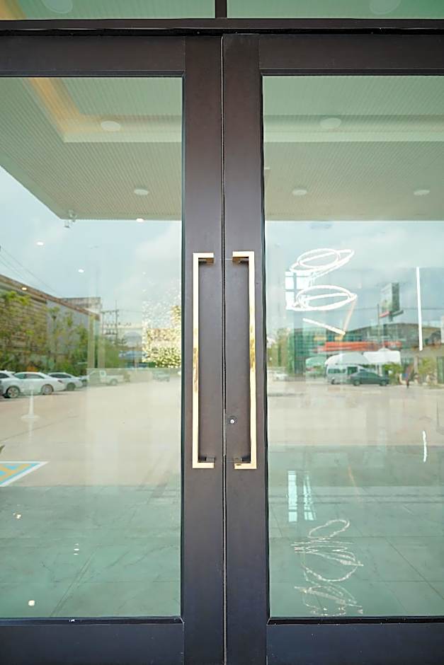 Aramis Hotel Kamphaeng Phet