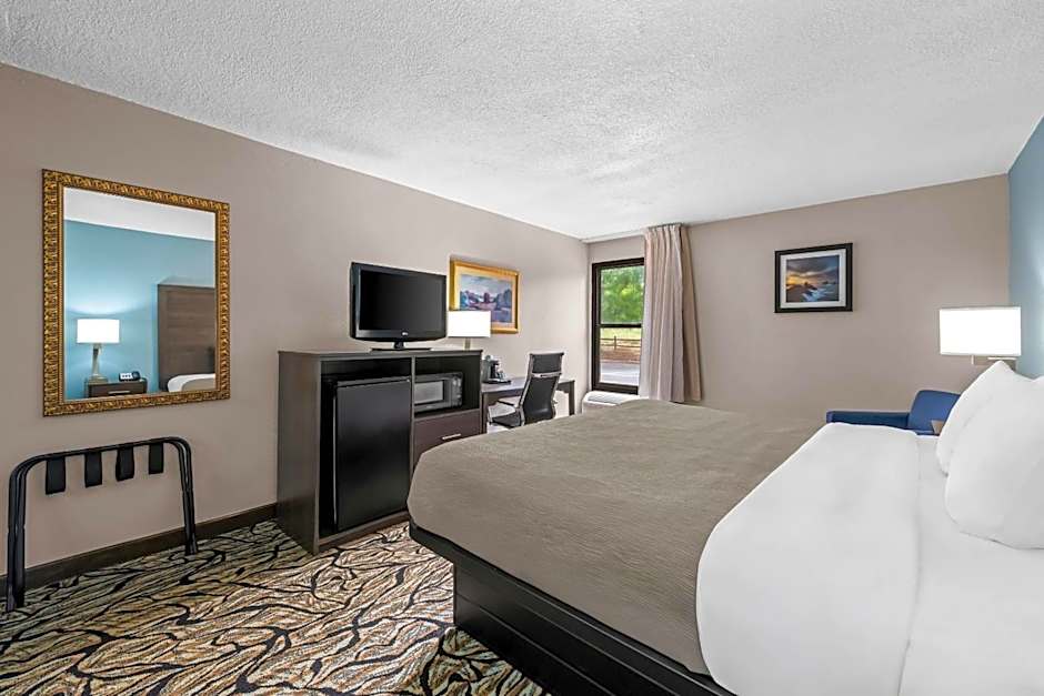 Quality Inn Fort Mill near Carowinds Blvd.