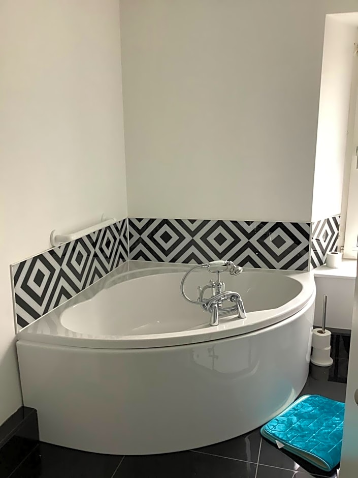 Heddfan (Place of Peace)