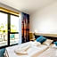 Akademia Hotel**** Balatonfured