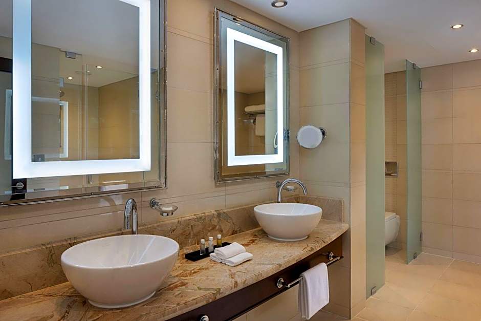 Sheraton Oman Hotel
