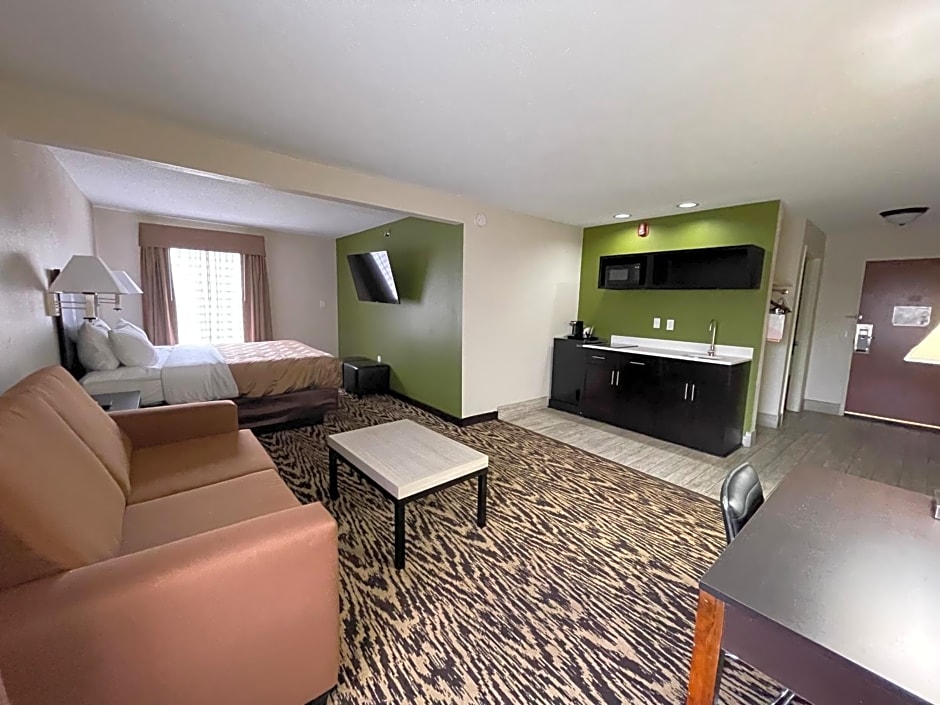 Quality Inn & Suites Clemmons I-40