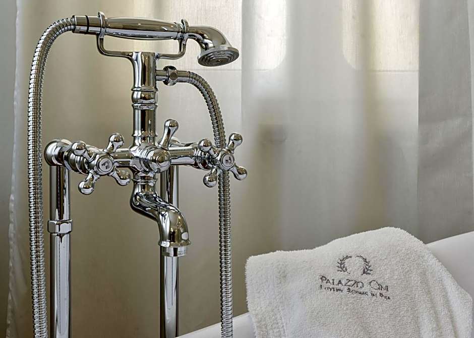 Palazzo Cini Luxury Rooms in Pisa