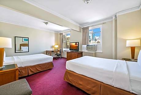 Two Double Beds - Disability Access/Non-Smoking