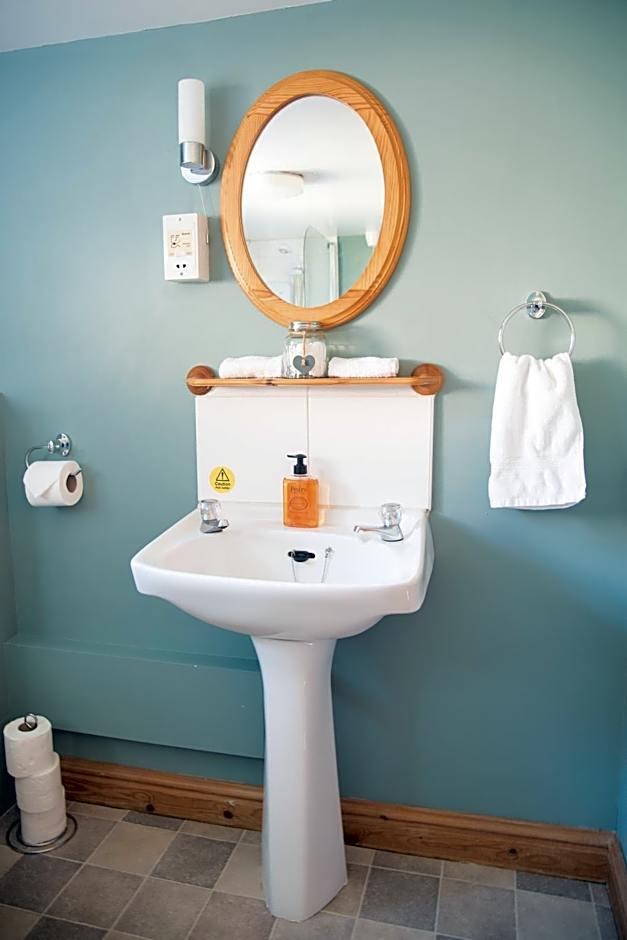 Lower House B&B and Cottages, Adforton