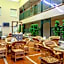 Hotel H28 Camas