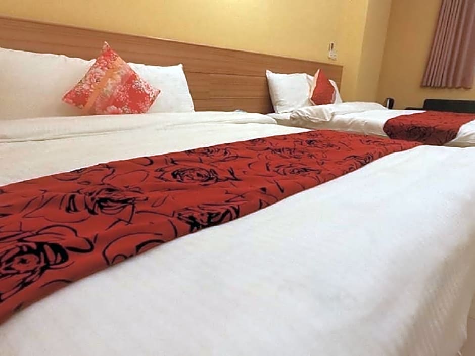 Sun Moon Lake Crystal B & B