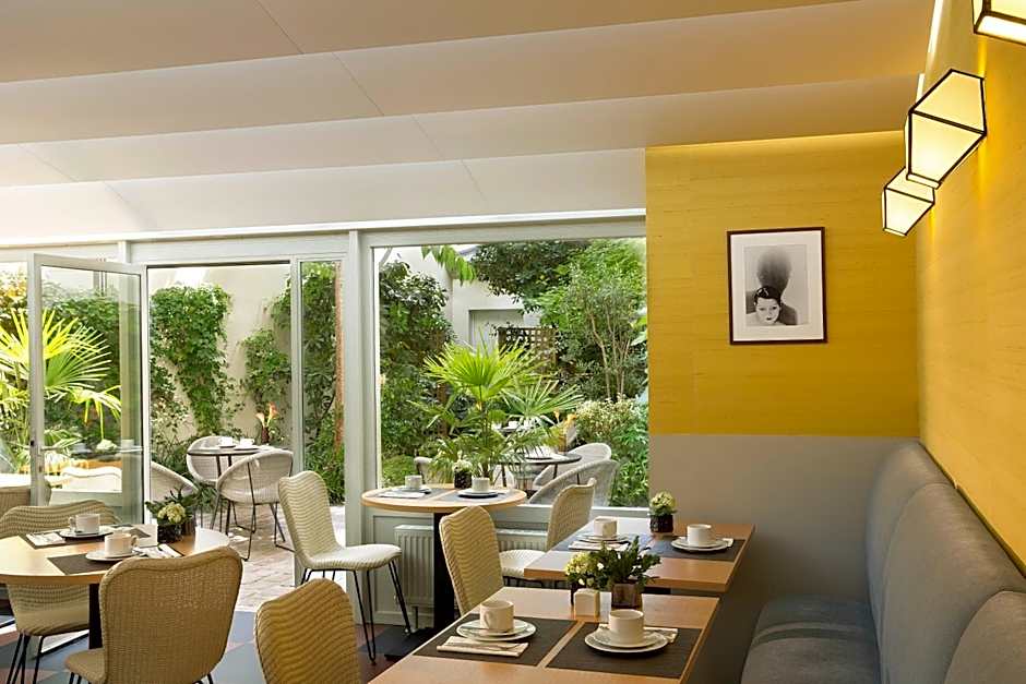 A La Villa des Artistes