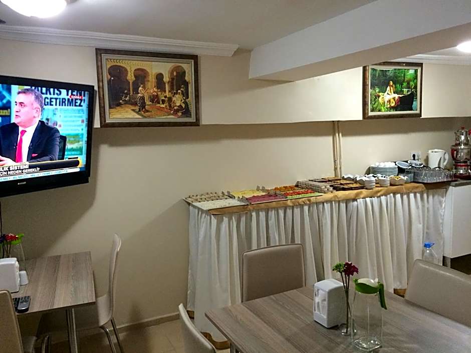 Black Bird Suite Hotel