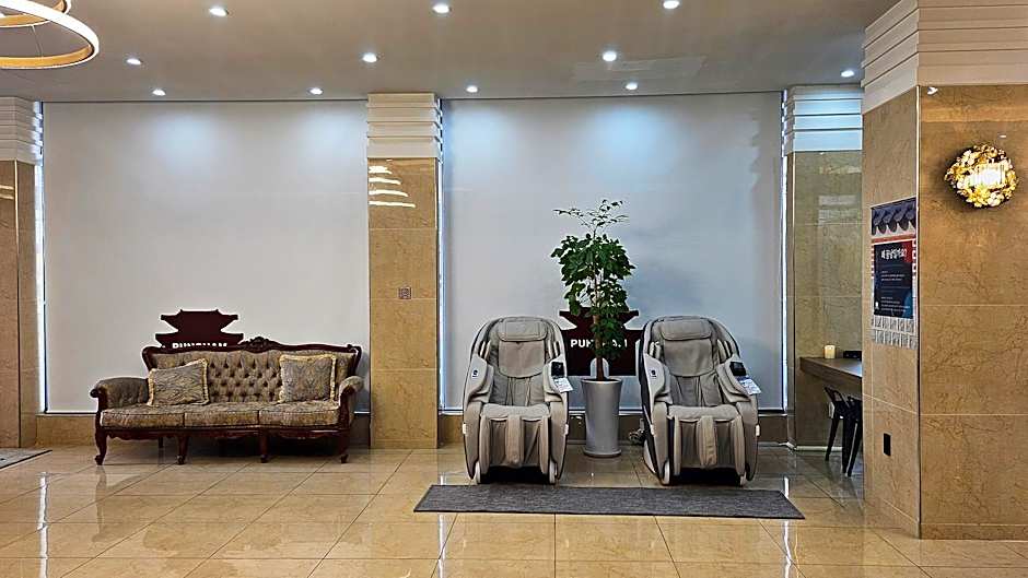 Pungnam Tourist Hotel