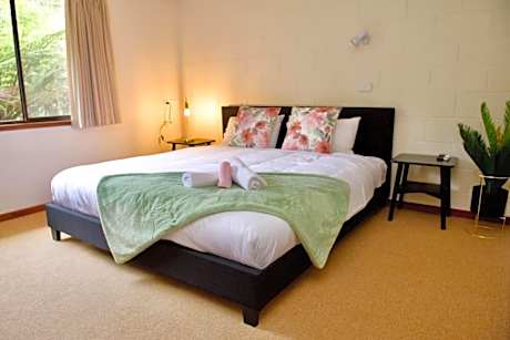 Green Gables Motel in Warburton