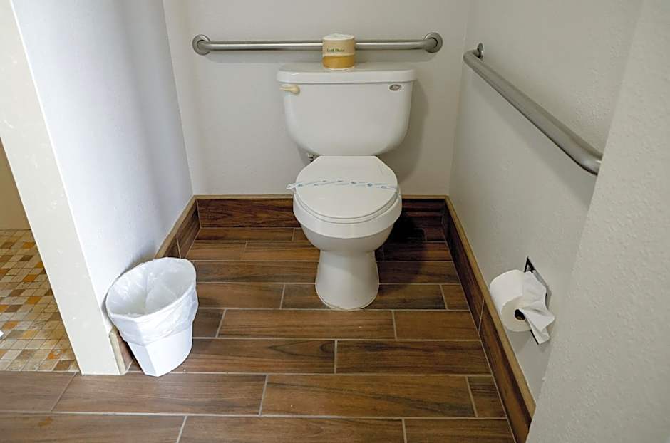 Sea Breeze Inn - San Simeon