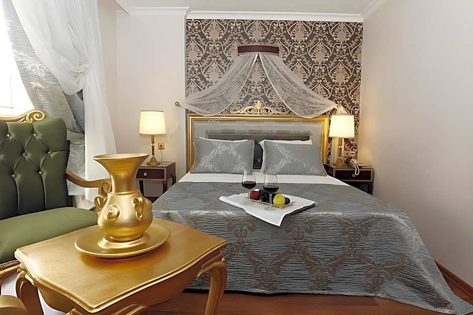 Saint John Hotel