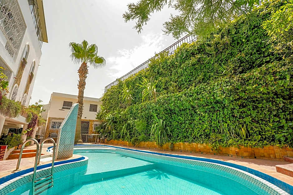 Riad Salt River