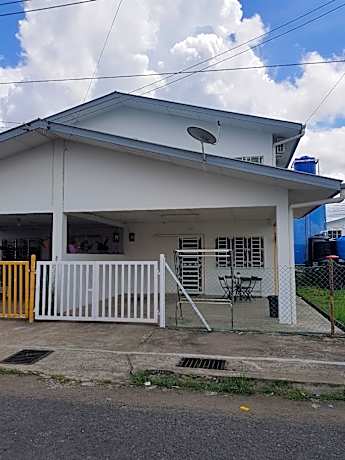 Sofia Homestay Semporna