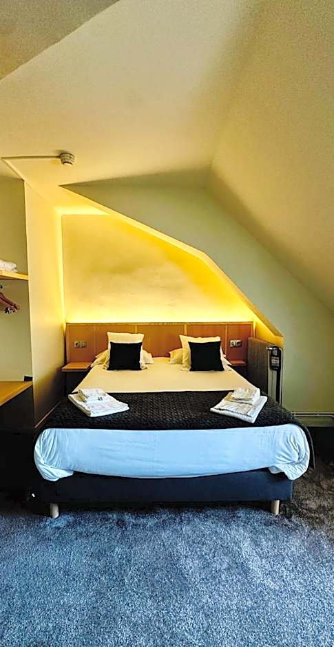 Hôtel Restaurant Le Repère