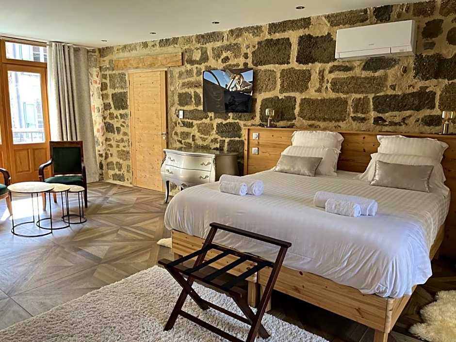 Le 19 - Suite 19 - 50m2 - Centre Historique - Clim