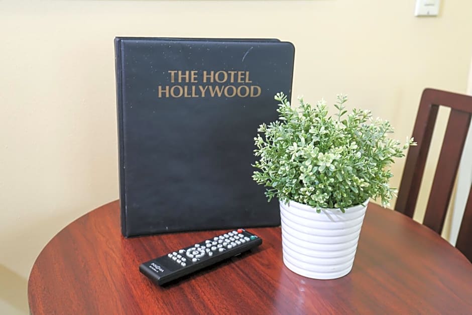 The Hotel Hollywood