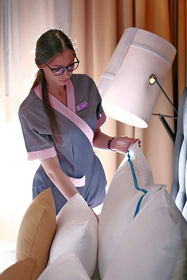 Atera Business Suites