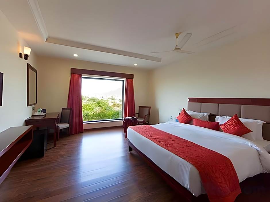 Fortune Select Grand Ridge