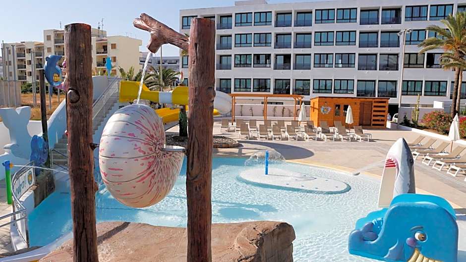 Marvell Club Hotel & Apartments