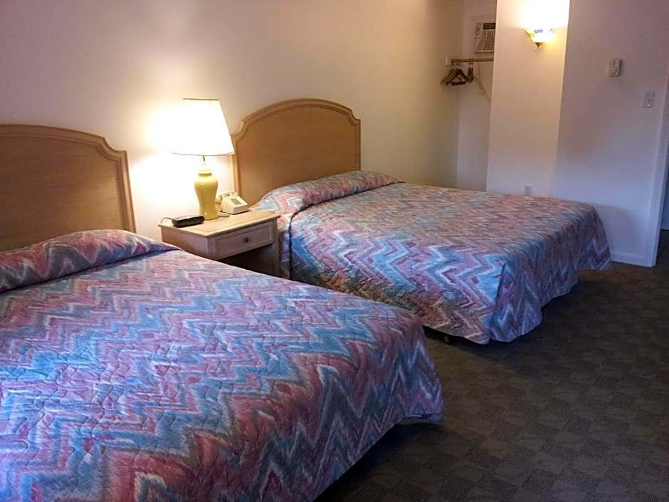 The Tallwood Motel