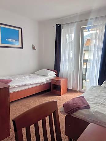 Twin Room with Bathroom