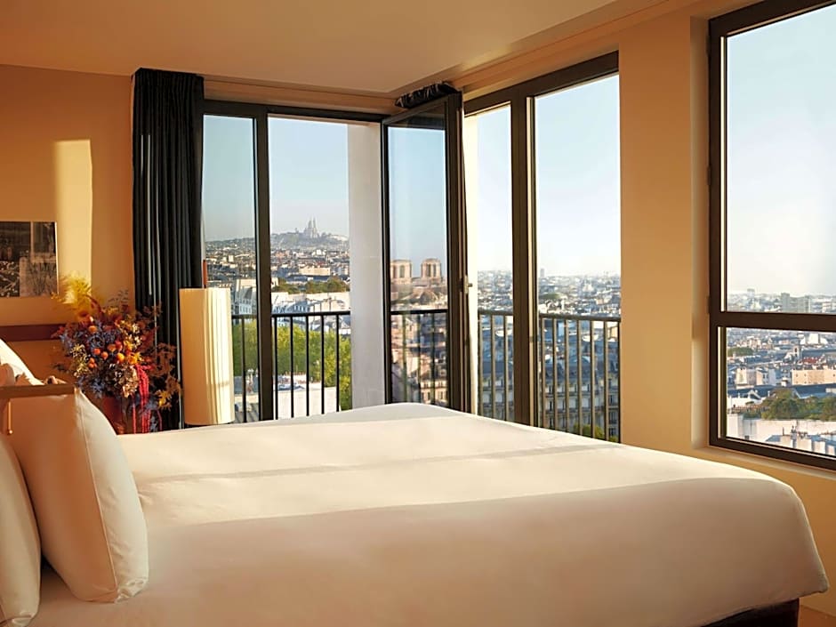 SO/ Paris Hotel