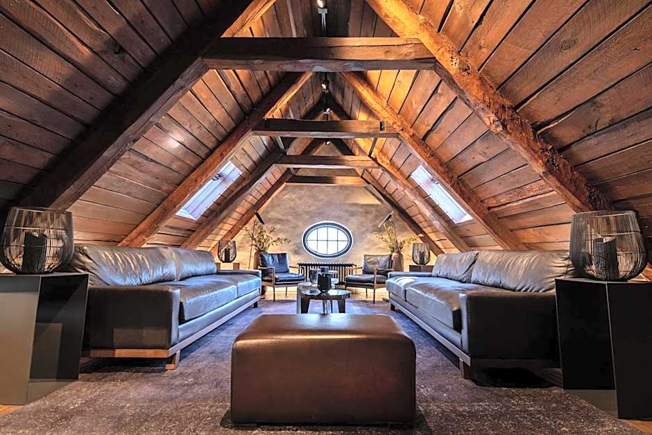 The Lamp Hotel & Spa