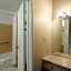 Studio City Court Yard Hotel