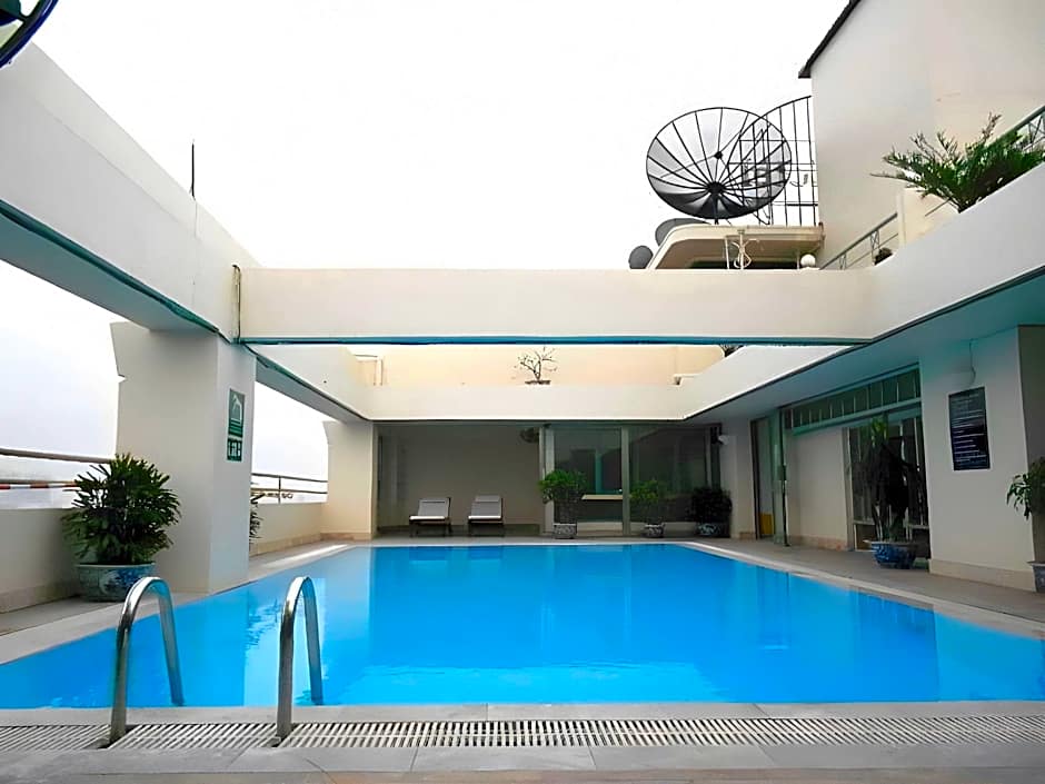 The Tray Hotel Hai Phong
