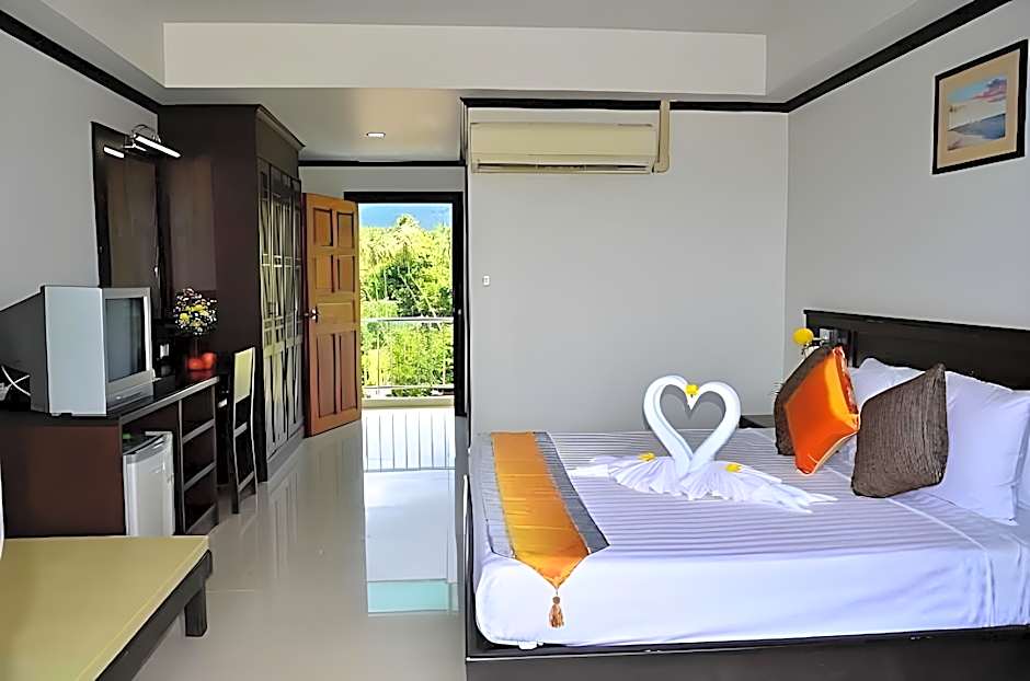 First Residence Hotel