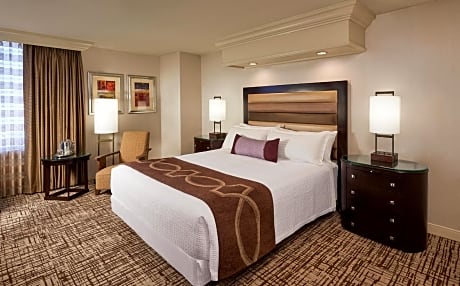 Deluxe King Room or Queen Room with Two Queen Beds