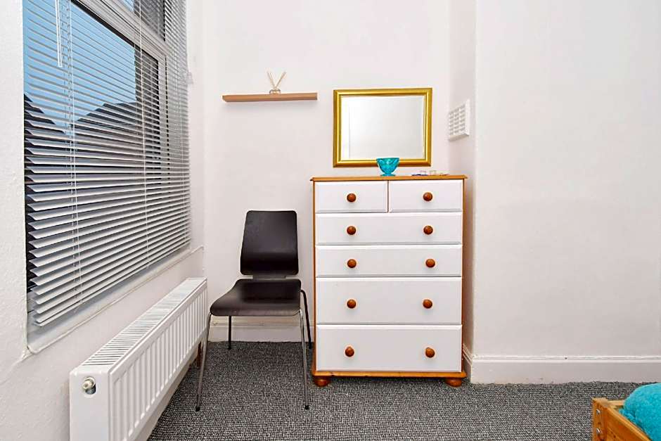 Townhouse @ Hanley Road Stoke