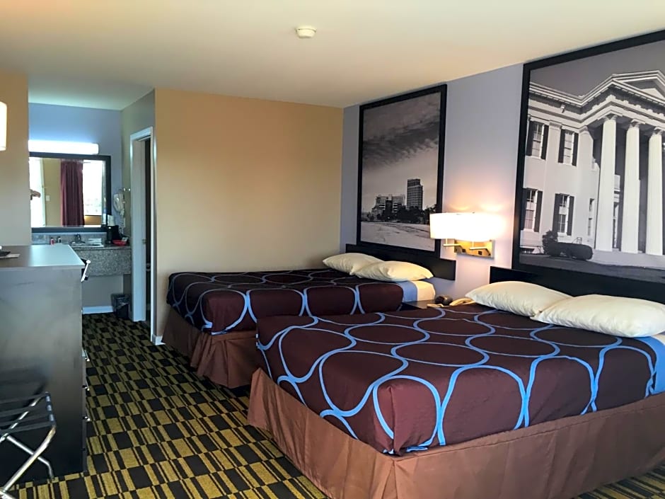 Super 8 by Wyndham Ocean Springs Biloxi