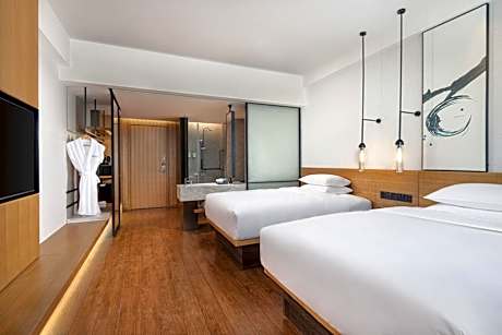 Standard Double Room with Two Double Beds and City View