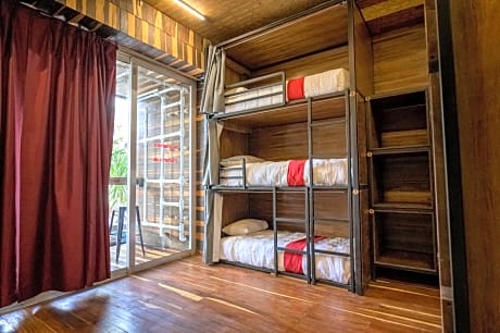 Reina Roja Hostal