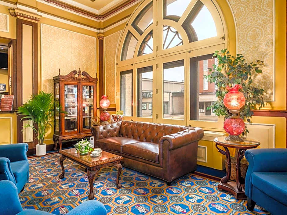 Lafayette Hotel Marietta