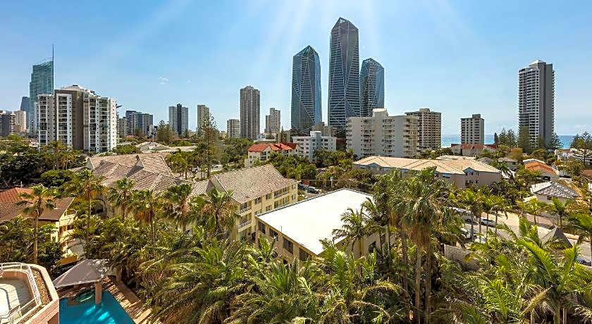 Oaks Gold Coast Hotel